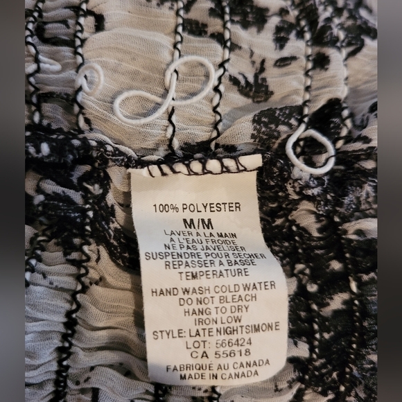 FRANKIE AND MISSY Sheer Off The Shoulder Black and White Blouse, Size Medium - Picture 6 of 8